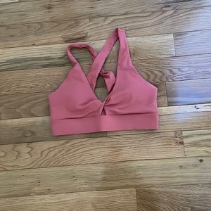 fabletics sports bra